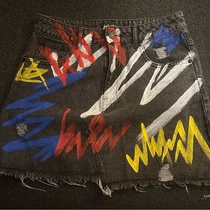 Boutique Jade Sky Abstract colorful Mini skirt Size Medium